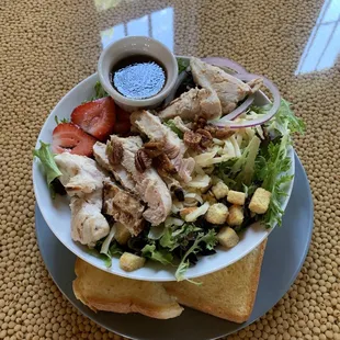 Strawberry pecan salad with chicken