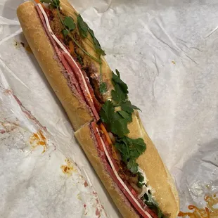 Lao Banh Mi