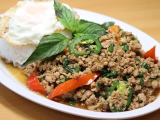 Love & Thai