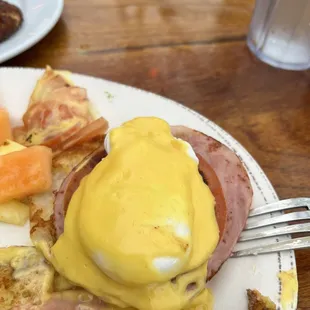 Eggs Benedict