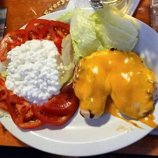 Kathy&apos;s - Grilled Chicken topped with cheese served with lettuce tomatoes and cottage cheese