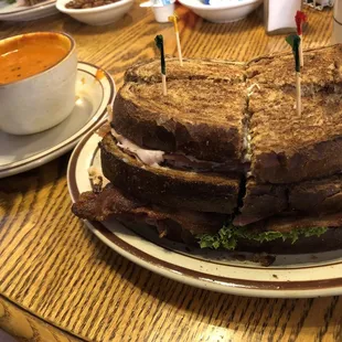 Sandy's Restaurant & RV PARK
