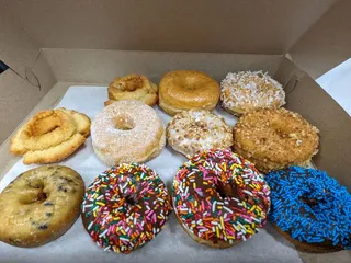 Paradise Donuts & Ice Cream