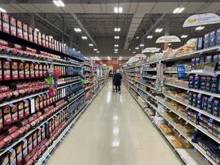 Giant Eagle Grocery