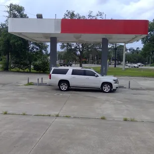 Sanford Food Shop Gas station