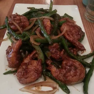 Jumbo Shrimp with Black Pepper Sauce