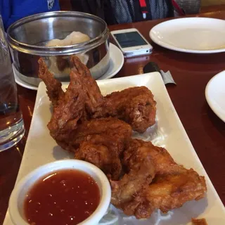 Crispy Garlic Chicken Wing (6)