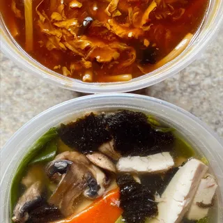 Hot and Sour Soup w/ Minced Pork