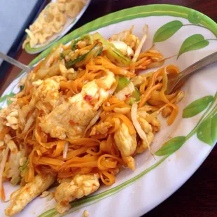 Chicken pad Thai!!! Some of the best I&apos;ve had in KC only 6.49