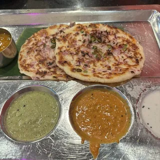 Onion Chili Uthappam - 2 pieces