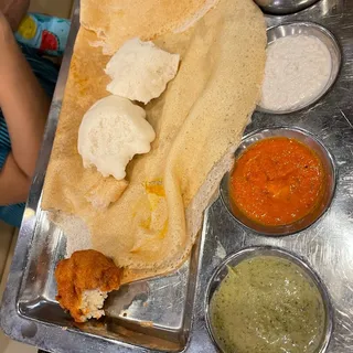 BRK-2 Idli W/ 2 Vada Combo