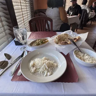 Lamb saag, rice, garlic naan