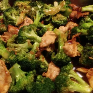 broccoli and chicken in a sauce