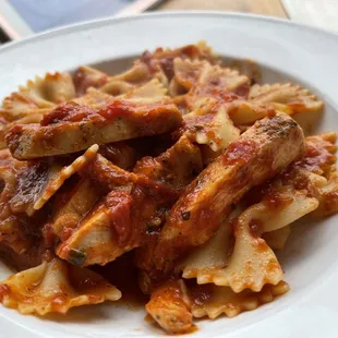 Kids bow tie pasta with chicken