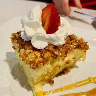 dessert, food