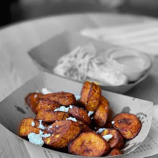 Fried Plantains @whaevaeats