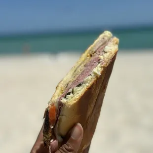 Cubano