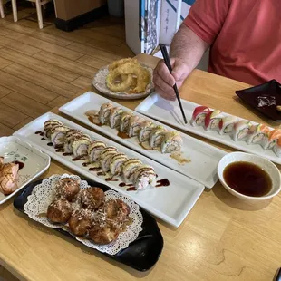 sushi and sashimi, sashimi, sushi, food