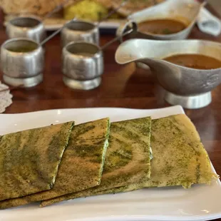 Keerai Cheese Garlic Dosa