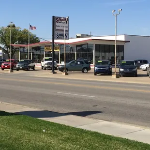 Sankey Auto Center, Inc  Sankeyboats.com 801 E. Crawford Street  Salina, Kansas  67401 www.sankeycars.com