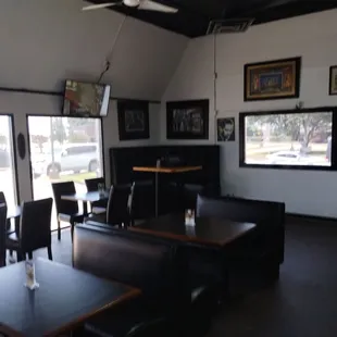 sushi and sashimi, interior