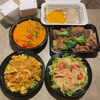 43. Gang Ped Yang (Duck Curry)