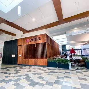 Storefront | 2022