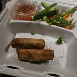 Egg roll older 4 total pieces