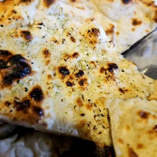 Garlic naan