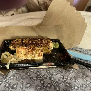 (TIGGER SUSHI ROLL) This is suppose to Half a piece of Shrimp on each End of the Tigger Roll. As you can see it doesn't have the Shrimp.