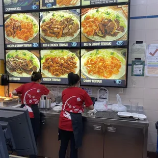 Terrible employees!!