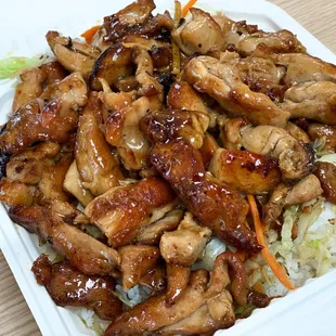 Teriyaki chicken w/ veggies &amp; extra sauce on top :-)