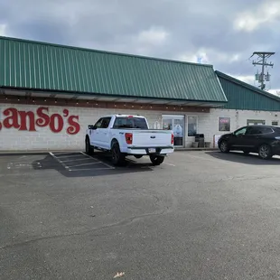 Parking lot with good traffic, always a good sign if the locals are here!