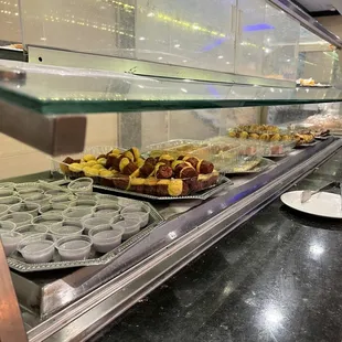 Dessert bar was NOT GOOD