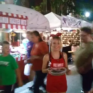 Roasted cinnamon nuts