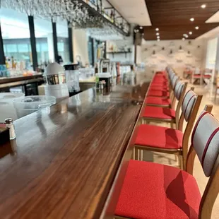 sushi and sashimi, interior