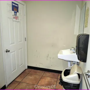 notary01-party-#TacosSantaCecilia -  El Paso, Texas
