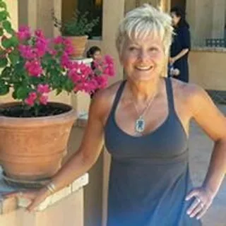 Linda B.