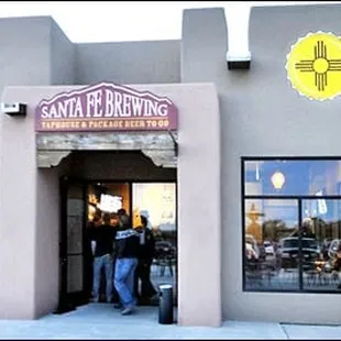 the entrance to santa fe brewing
