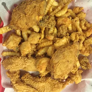 Family Platter, HUGE and had fried fish, scallops, crawfish, shrimp, oysters, stuffed crabs, fries!