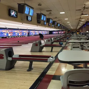 A pic from lanes 9 and 10