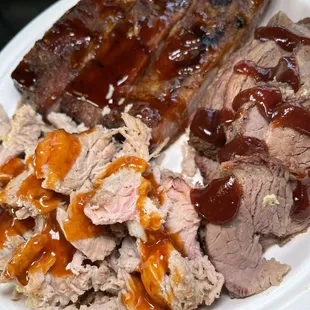 Meat at Santa Maria BBQ in HB - IG @FoodandPooch