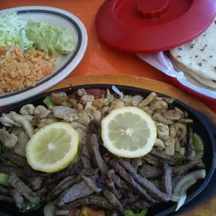 food, ramen and noodles