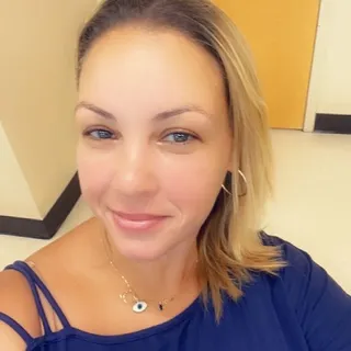 Sara R.