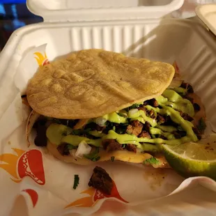 Volcanes with Carne asada