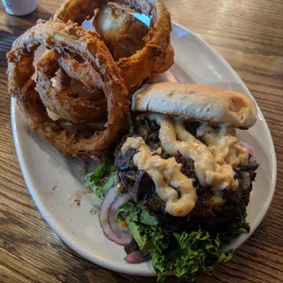 Mushroom Gouda Burger