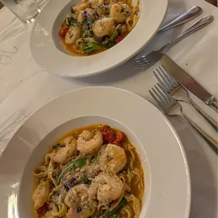 pasta dish, pasta, food