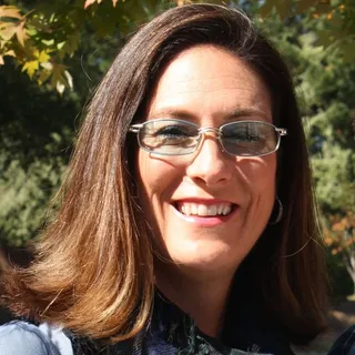 Kelly S.