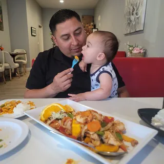 Santi Special Chicken & Shrimp with Mango