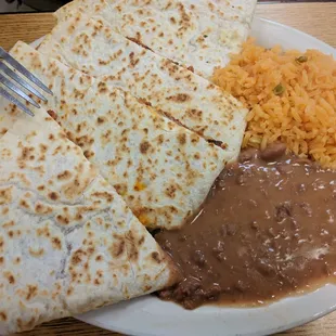 Chorizo quesadilla with rice and beans